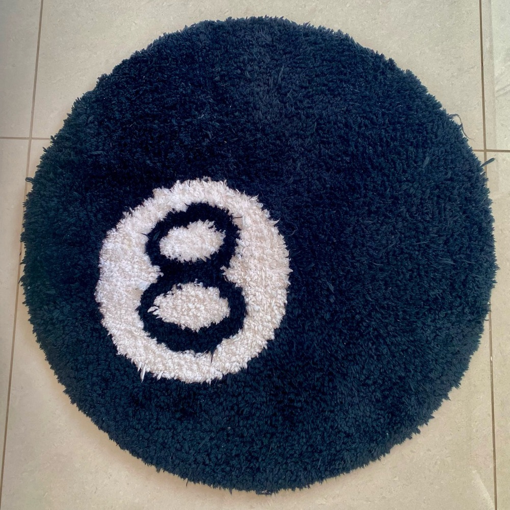 Black and White Round Rug with Number 8 Design - Picture 1 of 1